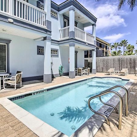 South Padre Island Condo - 200 Ft To Beach! Exterior photo