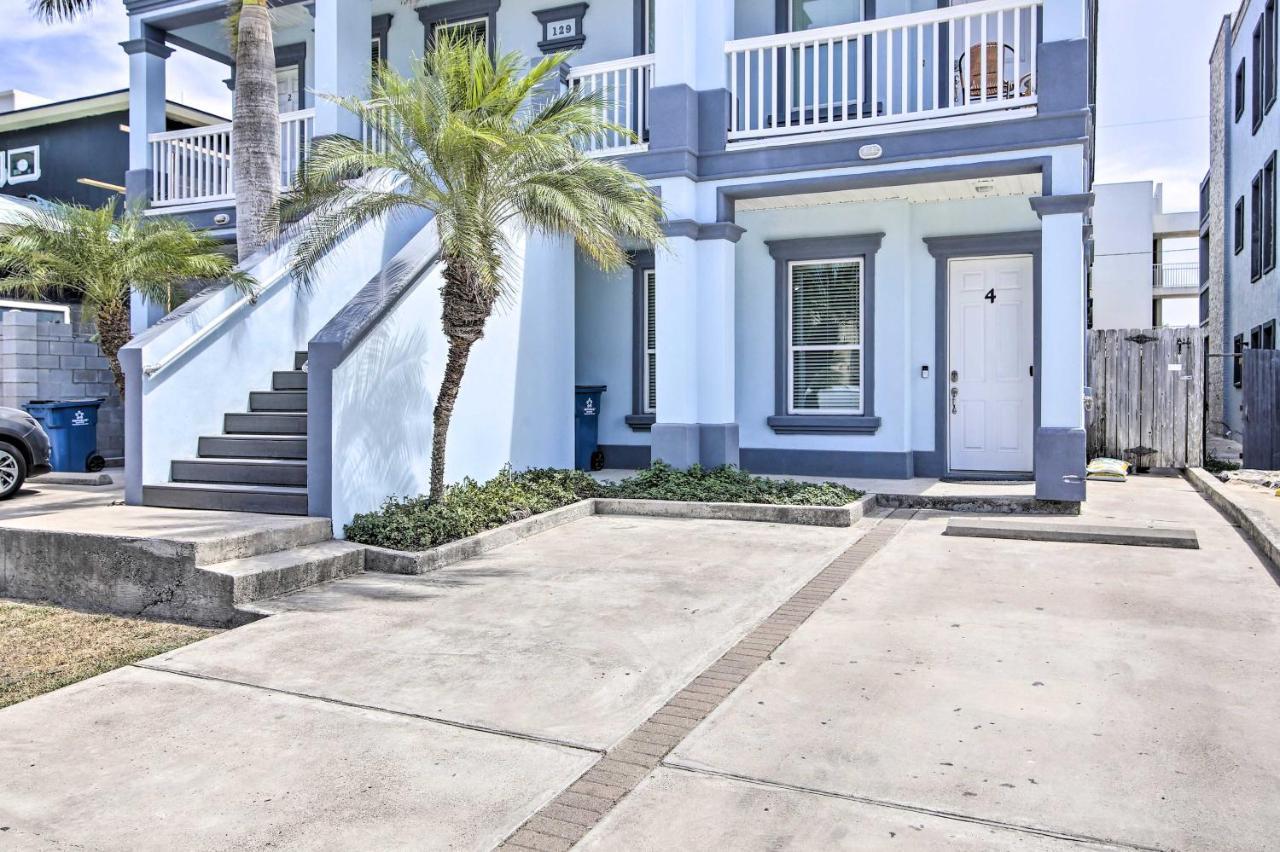 South Padre Island Condo - 200 Ft To Beach! Exterior photo