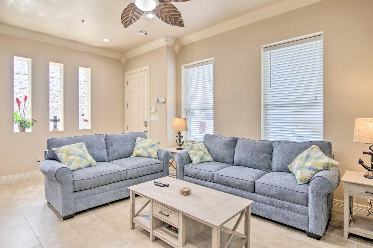 South Padre Island Condo - 200 Ft To Beach! Exterior photo